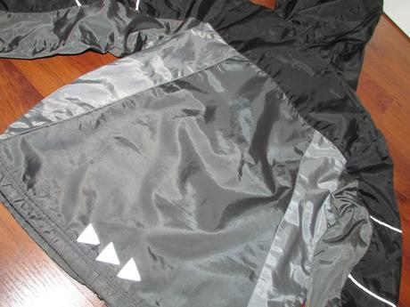 Šusťáková bunda, 128