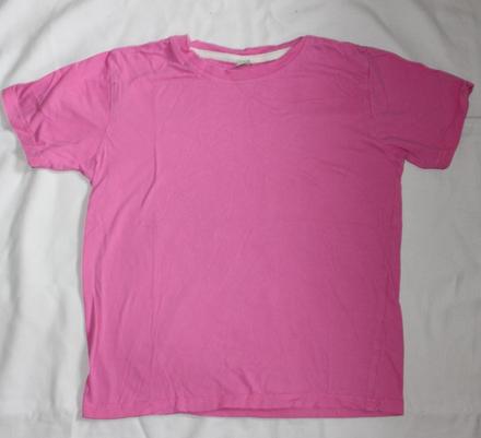 Po43. jednoduché růžové tričko 8-9 let, 134