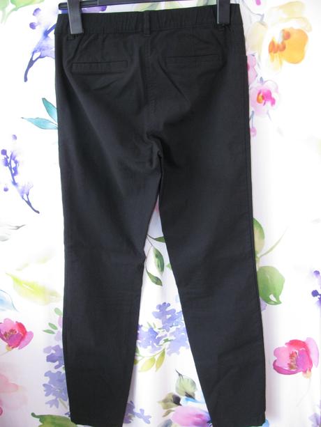 Strečové černé dámské přiléhavé kalhoty, tchibo,36