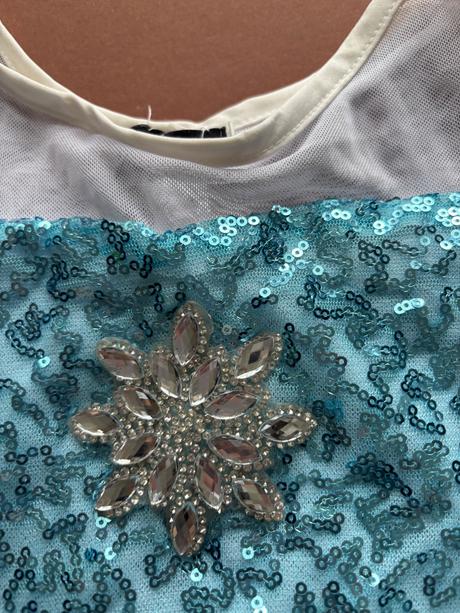 An9/ kostým elza frozen - v.cca 7/8 let,