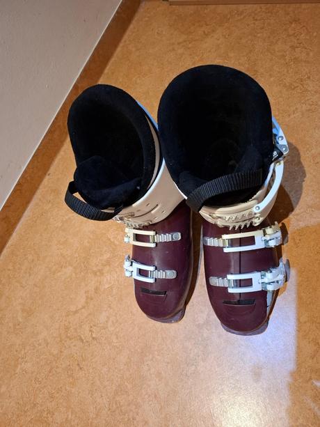 Lyžáky/přezkáče atomic, vel. 26/26,5 cm, atomic,39