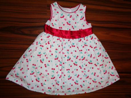 Luxusní slavnostní šaty - srdíčka a třešničky, baby club,74