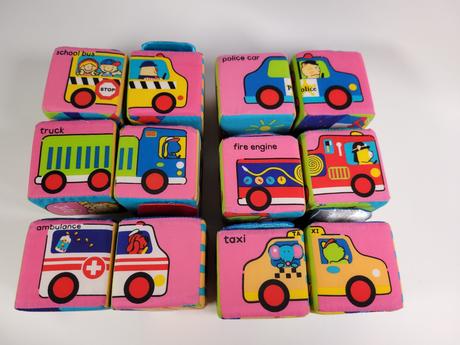 Látkové rozvojové kostky,