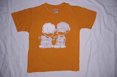 Žluté tričko s postavičkami, 122