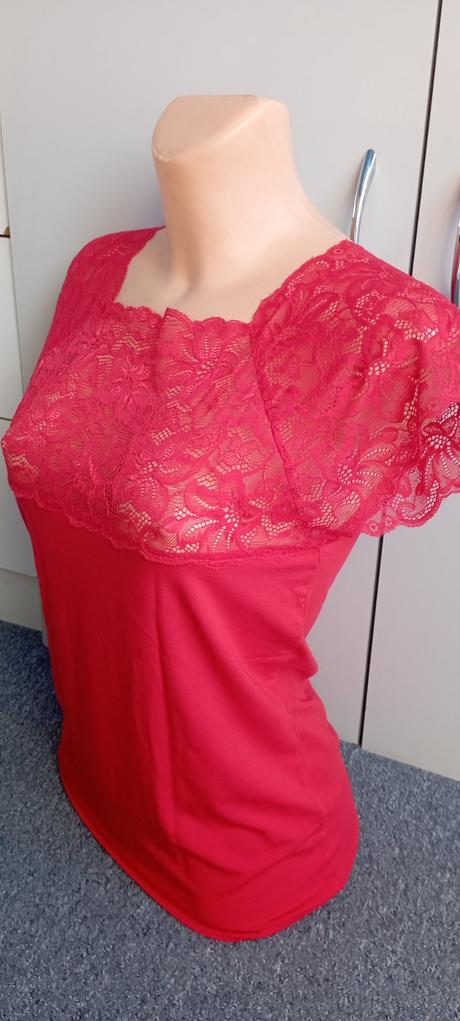 Tílko s krajkou zn."babell" vel."l", l