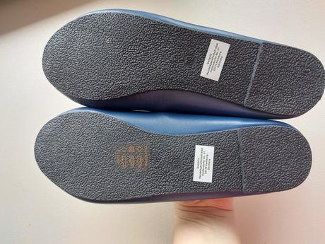 Tmavomodré baleriny, 38 / 39