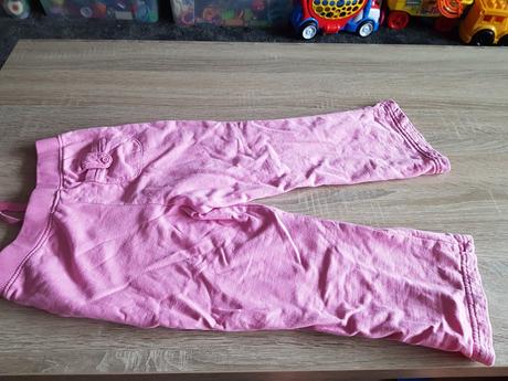 Dívčí tepláky značky delphine hurrell., 110