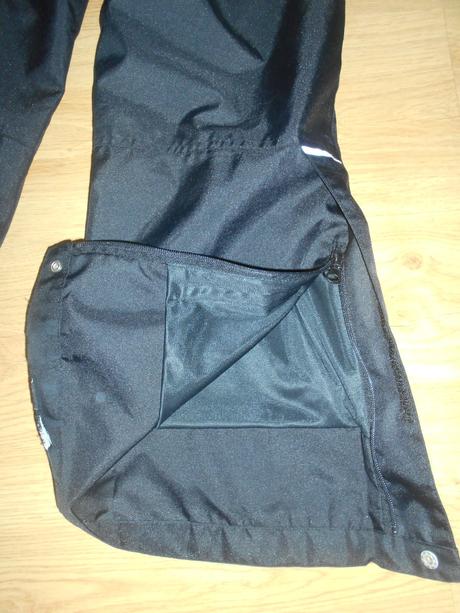 Kalhoty vel.140 zn.glup, 140