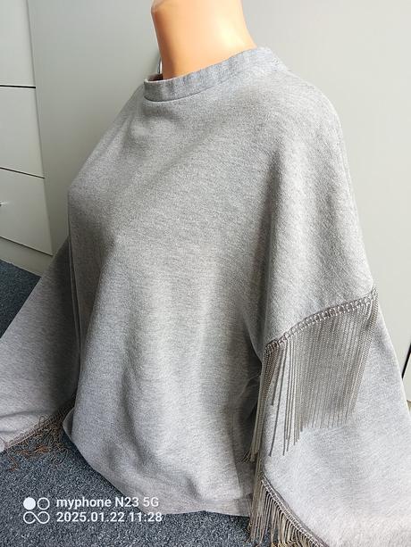 Mikina s řetízky zn."h&m" vel."l" i větší, h&m,l
