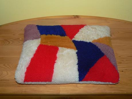 Polštář děkorační béžový modrý červený 40x30 cm,