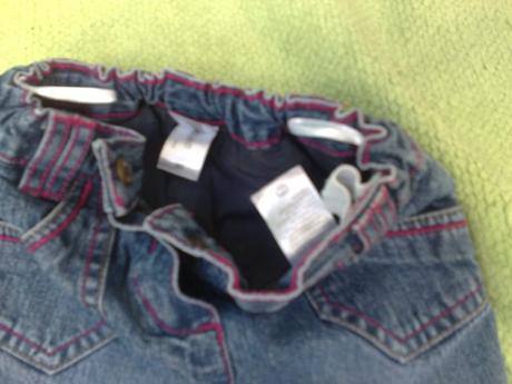 Zateplené riflíky s kytičkama, c&a,80