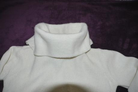 Svetly svetrik s rolakem mango vel.xs, mango,xs