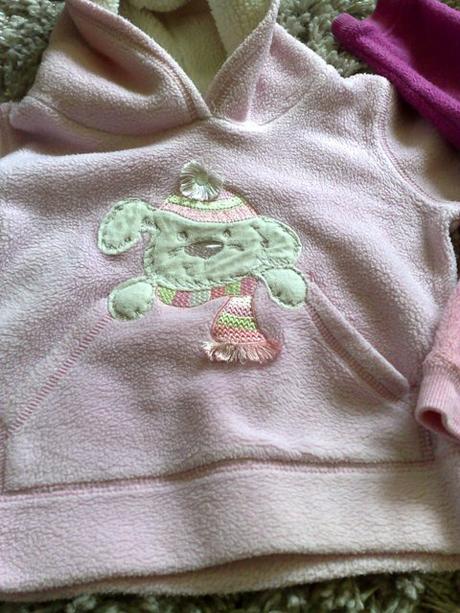 Mikina s pejskem, next,86