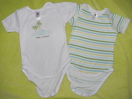2 ks body - s prouzky a s velrybkou, c&a,62