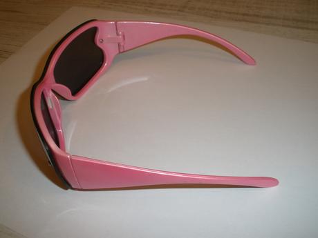 Dívčí sluneční brýle, 