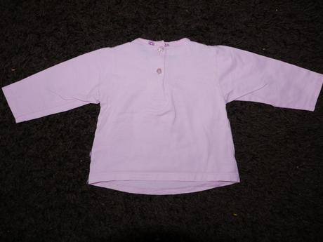 Ruzove tricko s fialovymi srdicko knoflicky , okay,74