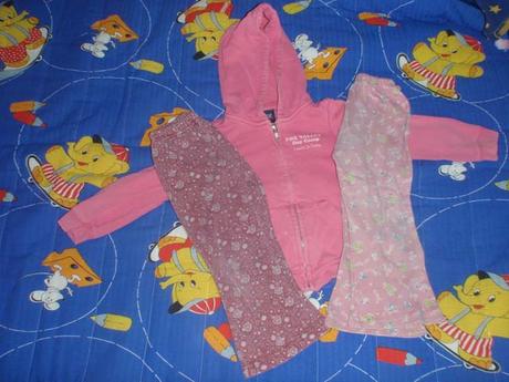 2x tepláčky+ bundička, 98