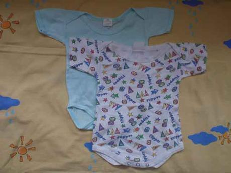 2x body, kr. rukáv, cena za obě, 68