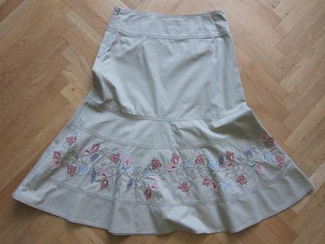 Sukně květovaná, béžová, písková lidová folklór, marks & spencer,m